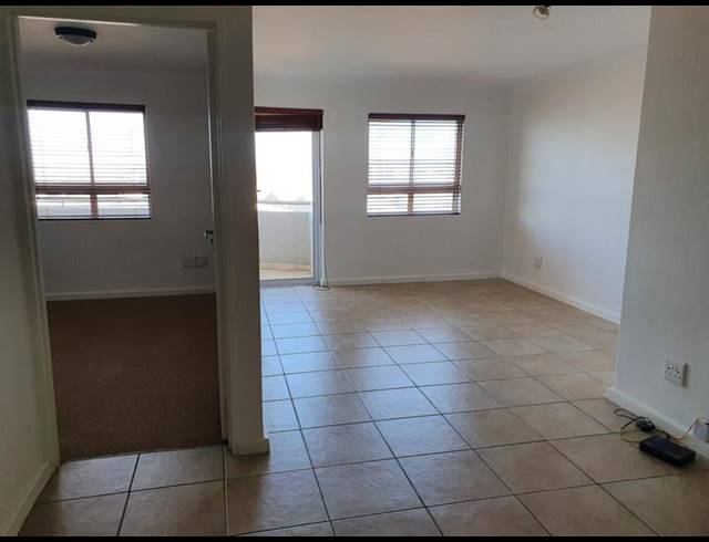 1 BEDROOM PROPERTY TO RENT IN SALT RIVER